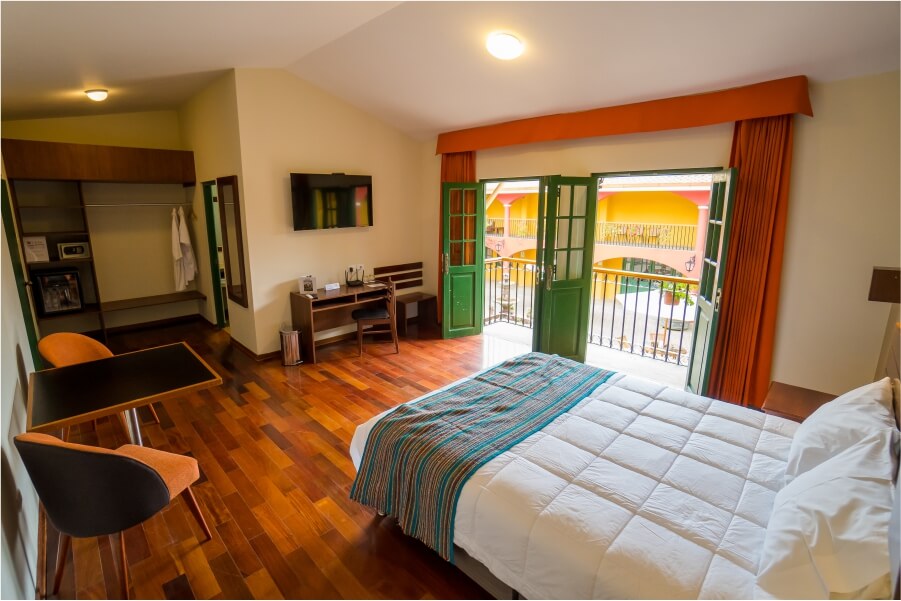 Hotel Tartar - Habitación Matrimonial en Cajamarca